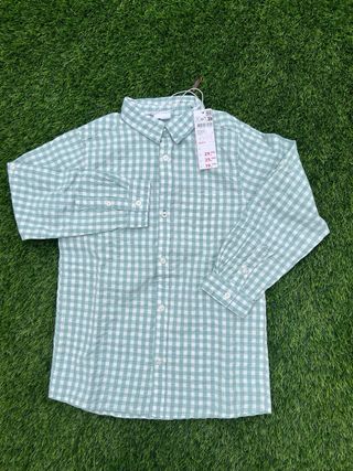 Conjunto camisa e calção xadrez - 8/9 anos