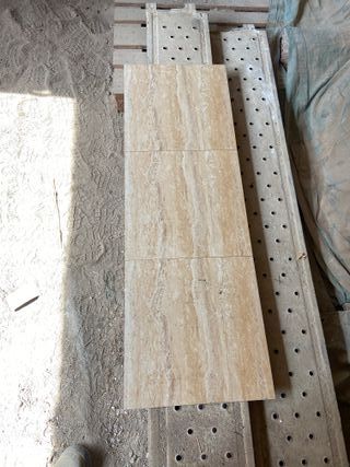 Suelo cerámico 150 m2 – Oportunidad