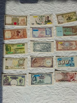 Cromos billetes mundo (26 cromos)
