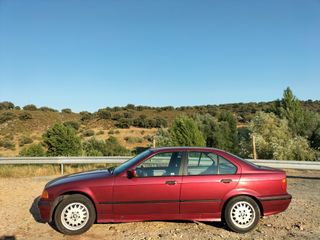 BMW 325i - año 1992