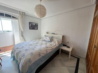 Casa unifamiliar - terraza y garaje