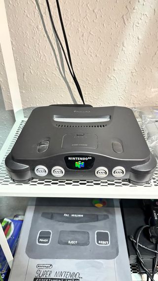 Nintendo 64 (PAL) consola negra