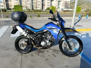 Yamaha XT660R azul 23,500km
