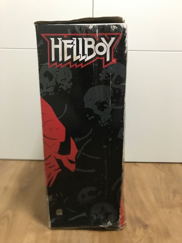 Hellboy Mezco Comic Version 46cm (Nueva)