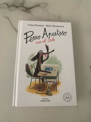 Perro Apestoso va al cole (Spanish Edition)