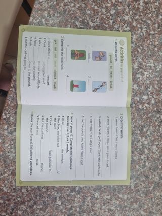 Oxford Read and Imagine: Level 3: Get Us Out of...