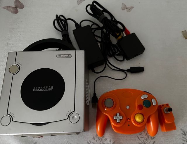 Nintendo GameCube - Plata
