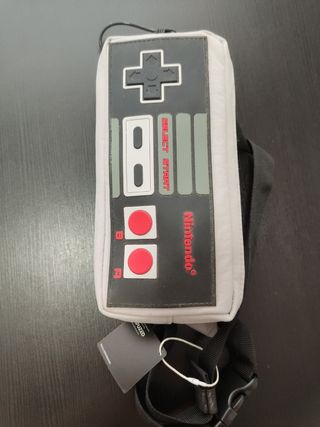 Nintendo NES bolso riñonera