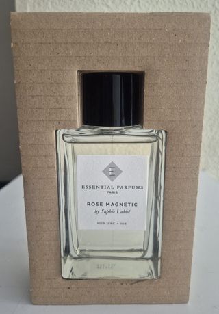 Perfume Rose Magnetic Essential Parfums