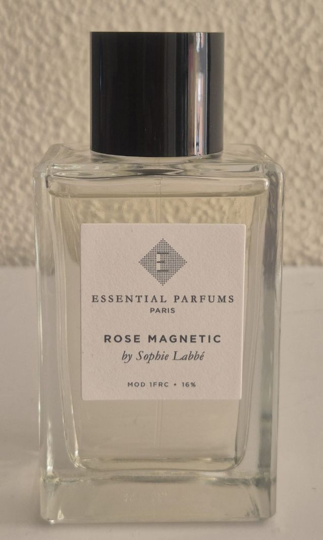 Perfume Rose Magnetic Essential Parfums