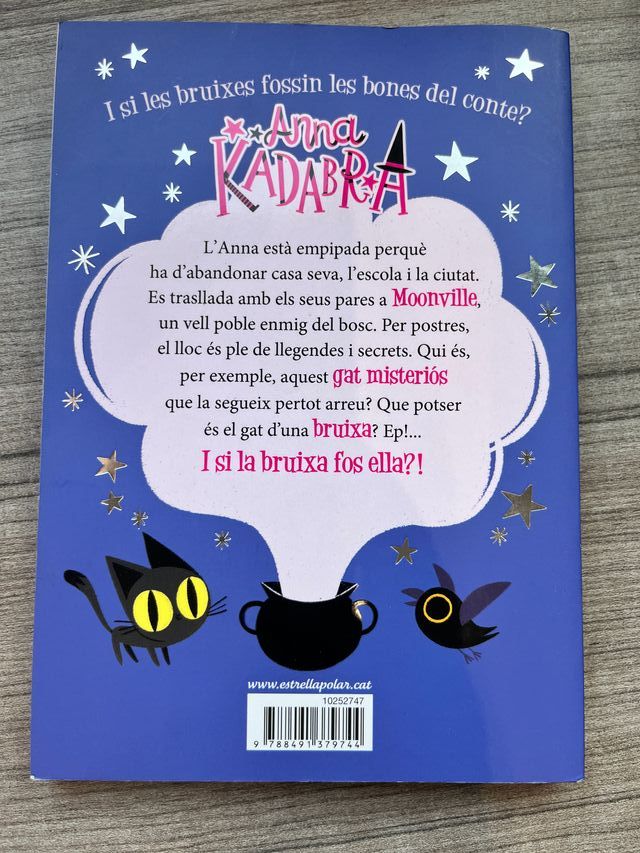 Anna Kadabra 1. El Club de la Lluna Plena