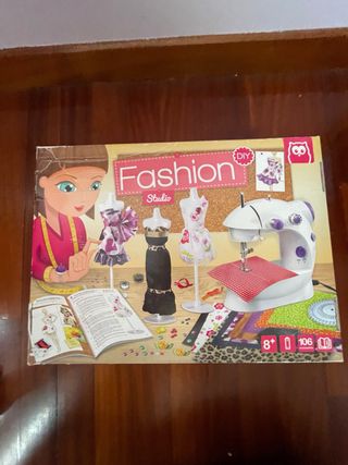 DIY Fashion Studio: Máquina de coser infantil