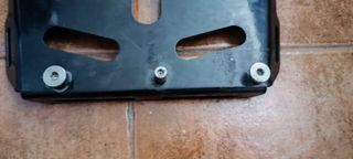 Soporte TOP CASE Benelli TRK