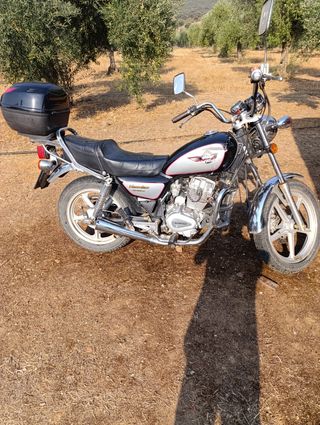 Motocicleta 125cc -  Buen estado