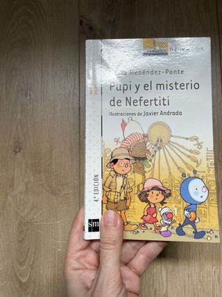Pupi y el misterio de Nefertiti