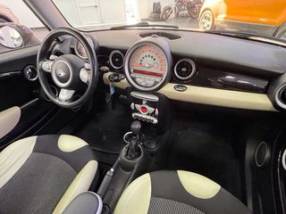 MINI Clubman 2010