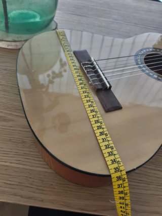 Guitarra clásica infantil. Tamaño cadete, 3/4.