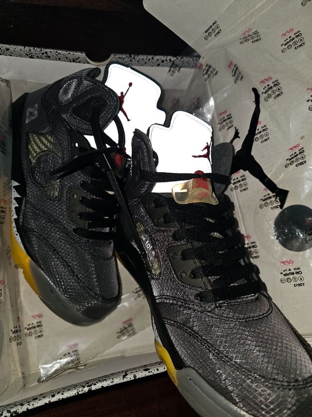 Jordan 5 Off-White Muslin