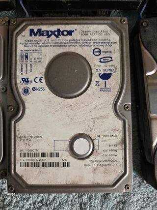 8 Discos duros - Maxtor, Seagate, WD