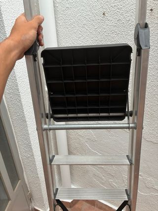 Escalera aluminio plegable de 6 alturas