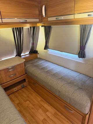 Caravana Quasar 462 - caravana ligera