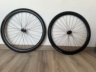 Llantas carretera Orbea Avant H40