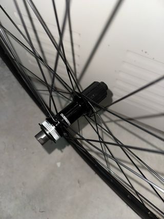 Llantas carretera Orbea Avant H40