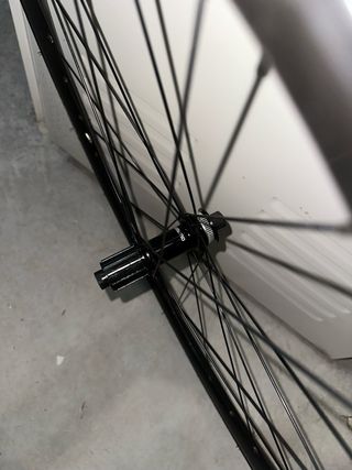 Llantas carretera Orbea Avant H40