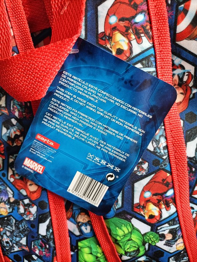 Mochila Avengers niños