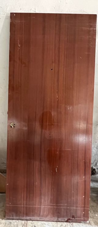 Puerta calle de madera