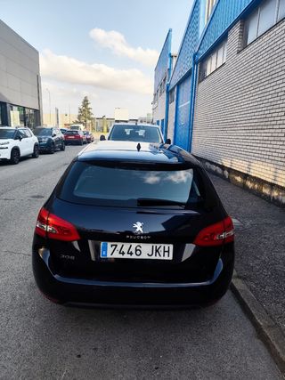 Peugeot 308 2015