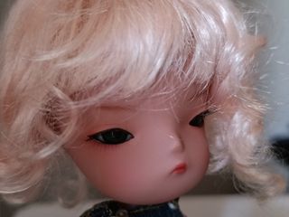 Muñeca BJD Luo con peluca