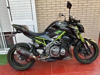 Kawasaki Z900 