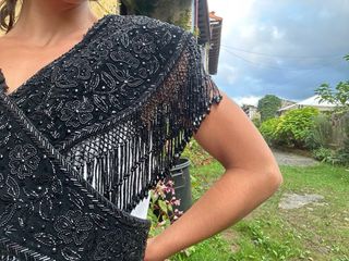Traje aldeana artesanal Llanes: Rojo&Negro