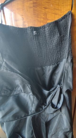 Vestido cóctel negro( Midi)