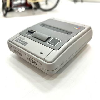 CONSOLA SUPER NINTENDO CLASSIC MINI CON CAJA COMPLETA
