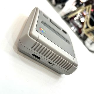 CONSOLA SUPER NINTENDO CLASSIC MINI CON CAJA COMPLETA