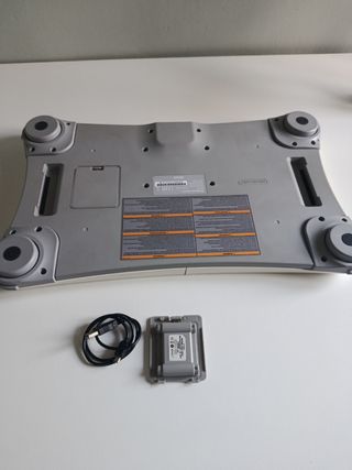 Wii Fit Balance Board + juegos y bateria