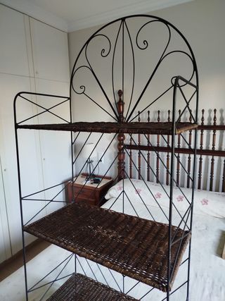 Estantería 3 niveles mimbre metal