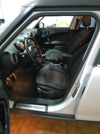 MINI Countryman 2015