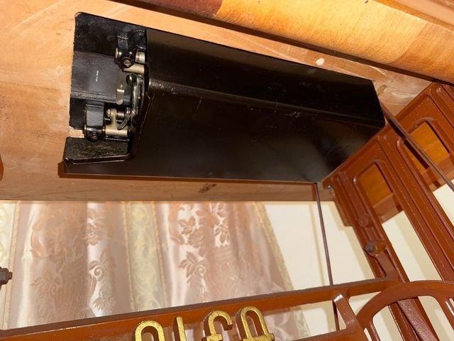 Máquina coser Alfa antigua