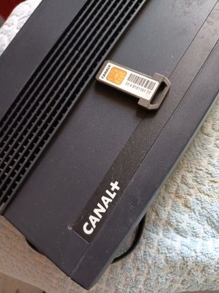 Adaptador Canal+ antiguo,con la llave.
