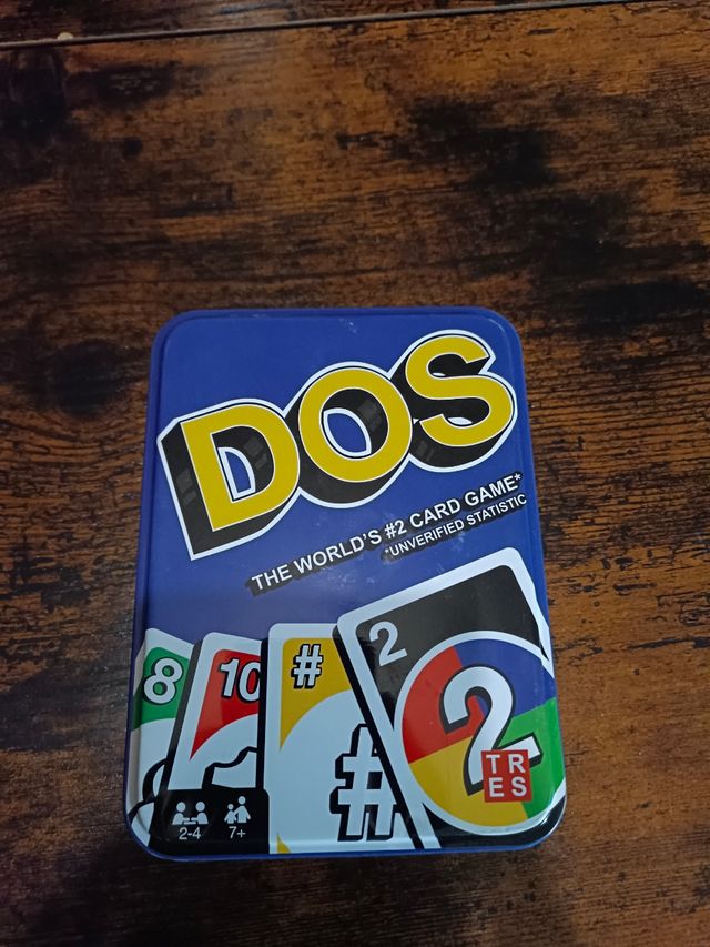 DOS - Juego de cartas