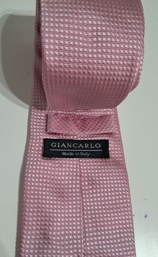 Corbata GIANCARLO rosa - seda italiana