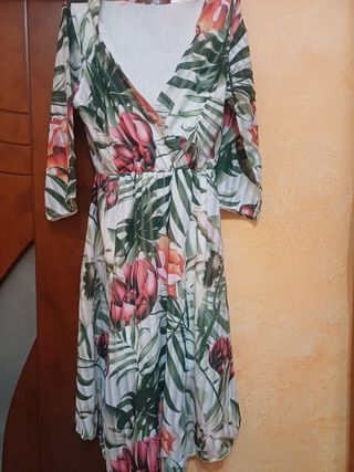 Vestito floreale maniche 3/4