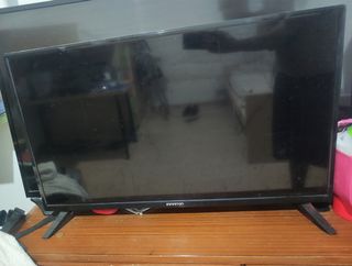 TV Infiniton 32" negra