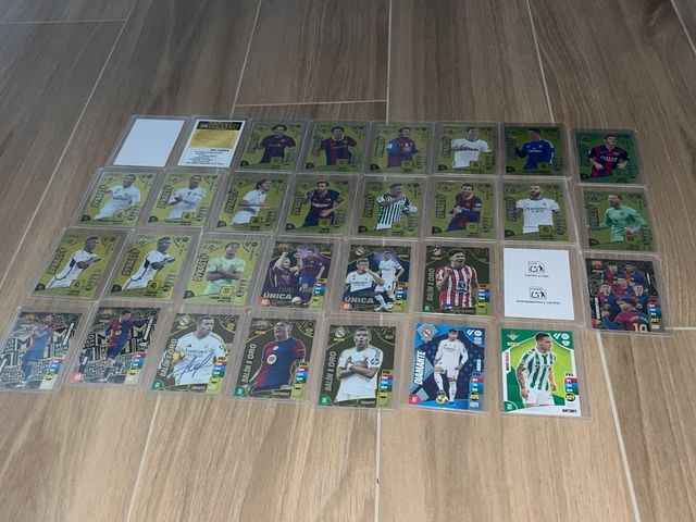 Cartas fútbol con fundas protectoras muy fuertes