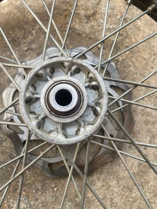 Bujes con disco freno ktm  o husqvarna 65