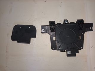 Soporte batería y tapa Derbi Gpr 