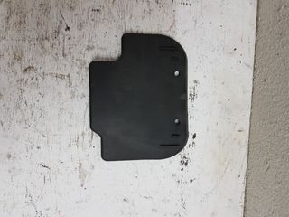 Soporte batería y tapa Derbi Gpr 